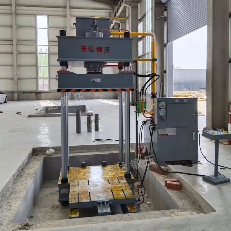 200噸三梁四柱液壓機帶移動工作臺 200噸三梁四柱液壓機帶移動工作臺